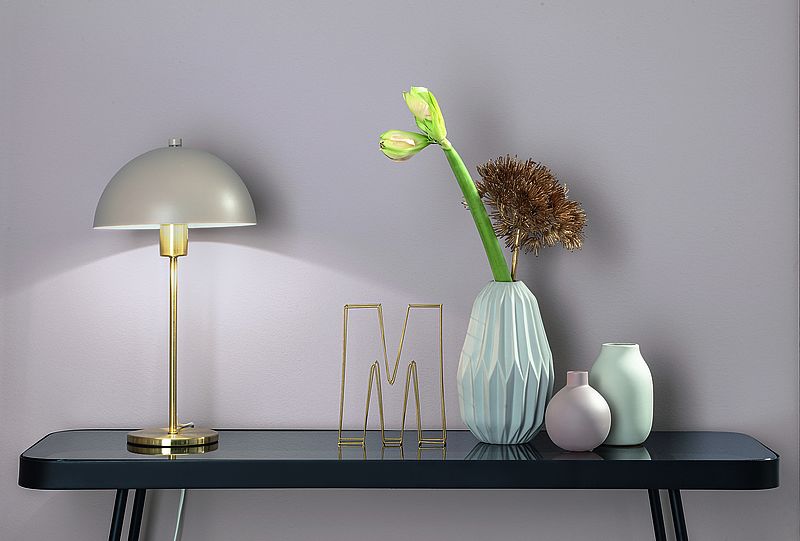 Farbrezepte: Edles Mauve violette Wandfarbe im Wohnzimmer